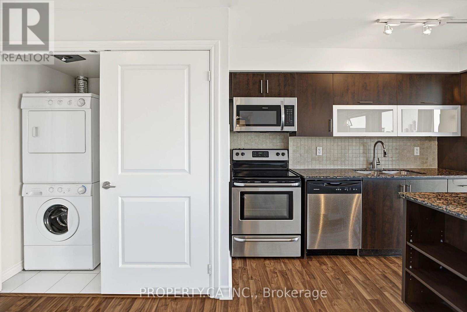 1508 - 100 Western Battery Road, Toronto, Ontario  M6K 3S2 - Photo 5 - C14032334