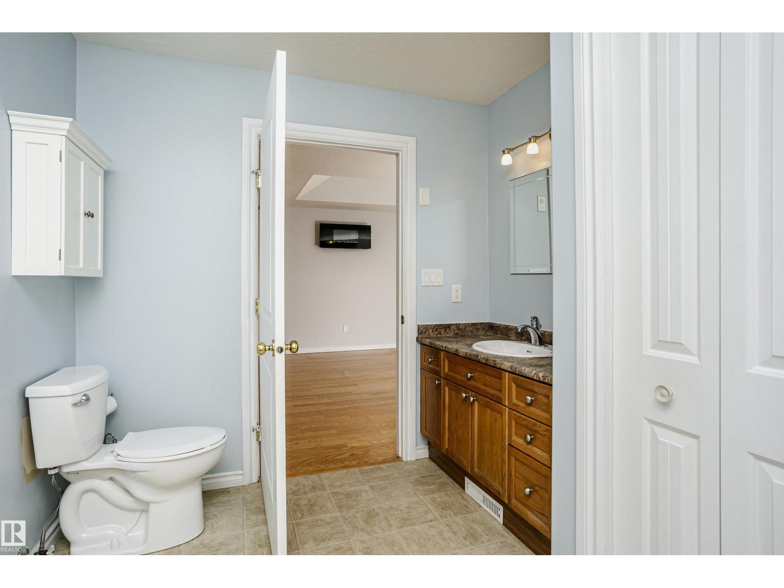 4908 49 ST
