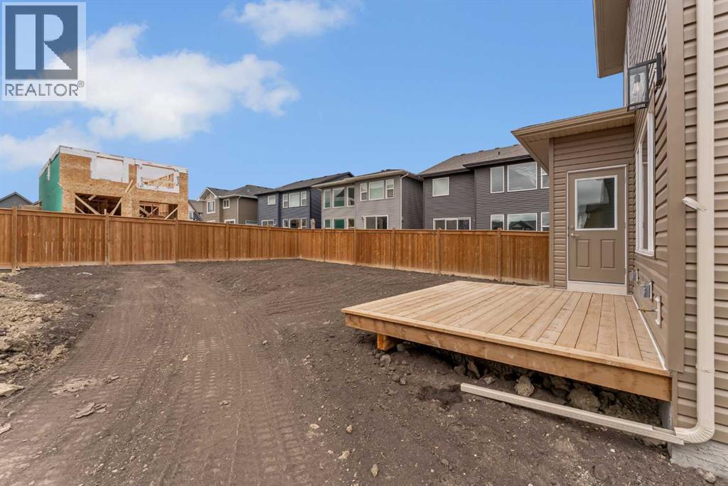27 Creekside Rise Sw, Calgary, Alberta  T2X 5V9 - Photo 38 - A2338861
