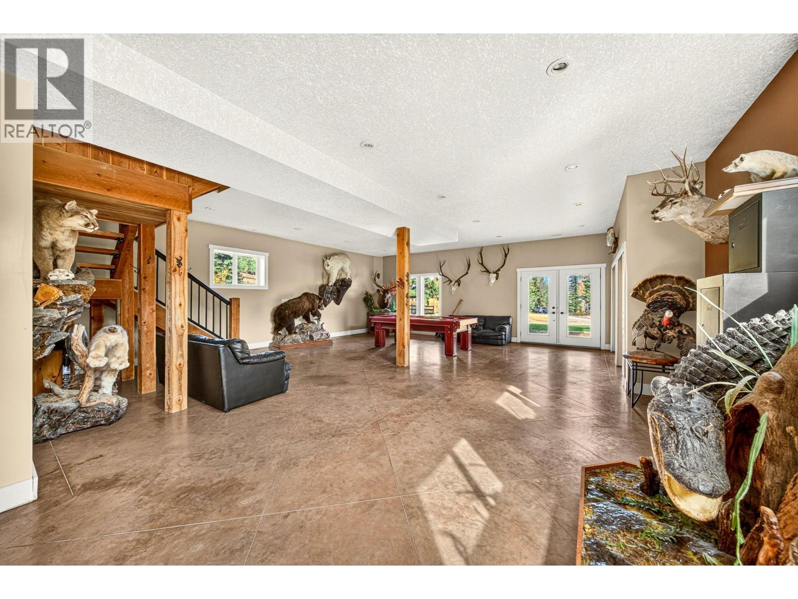 6281 Lower Elk Valley Road