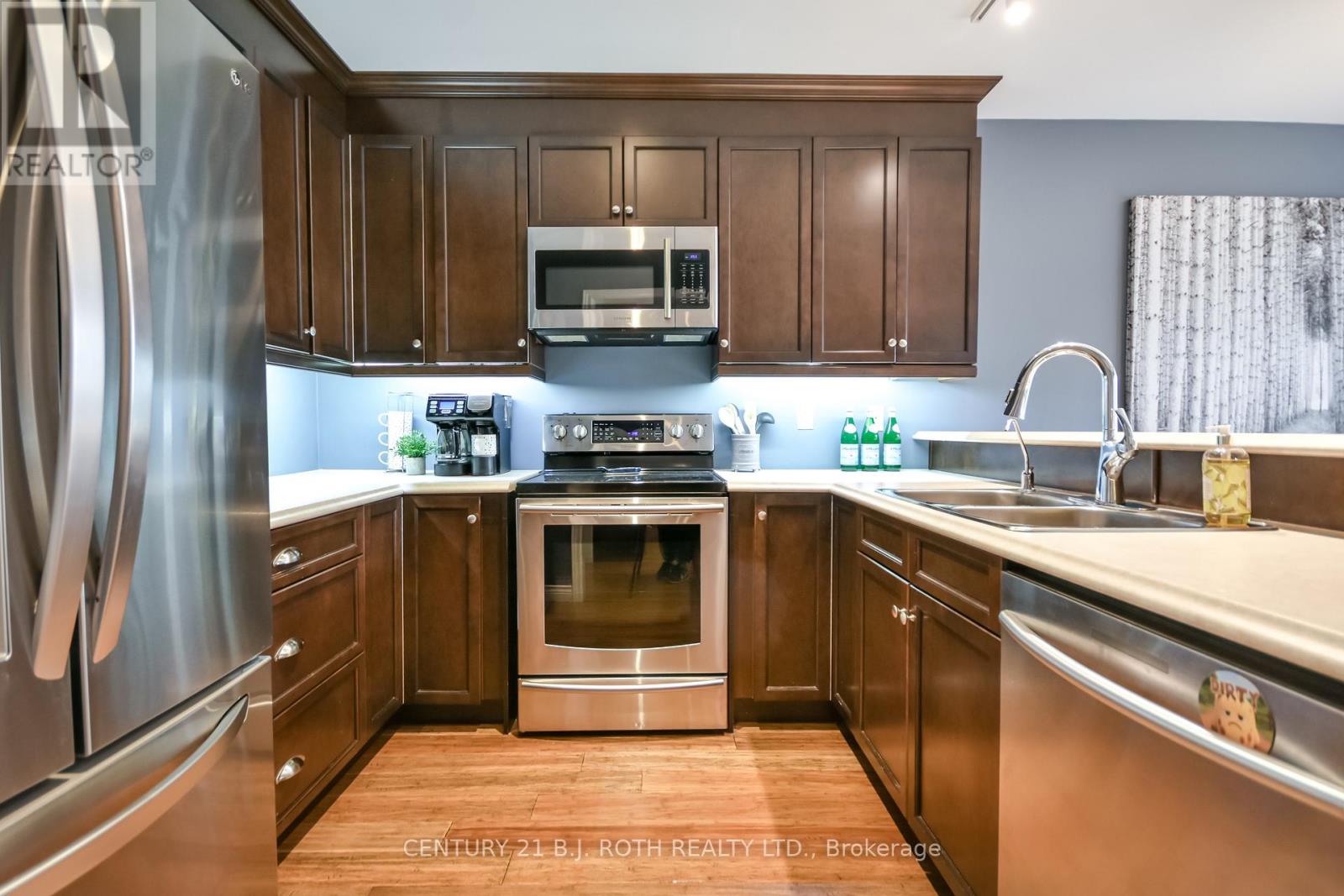 114 Stonemount Crescent, Essa, Ontario  L0M 1B4 - Photo 10 - N14032160