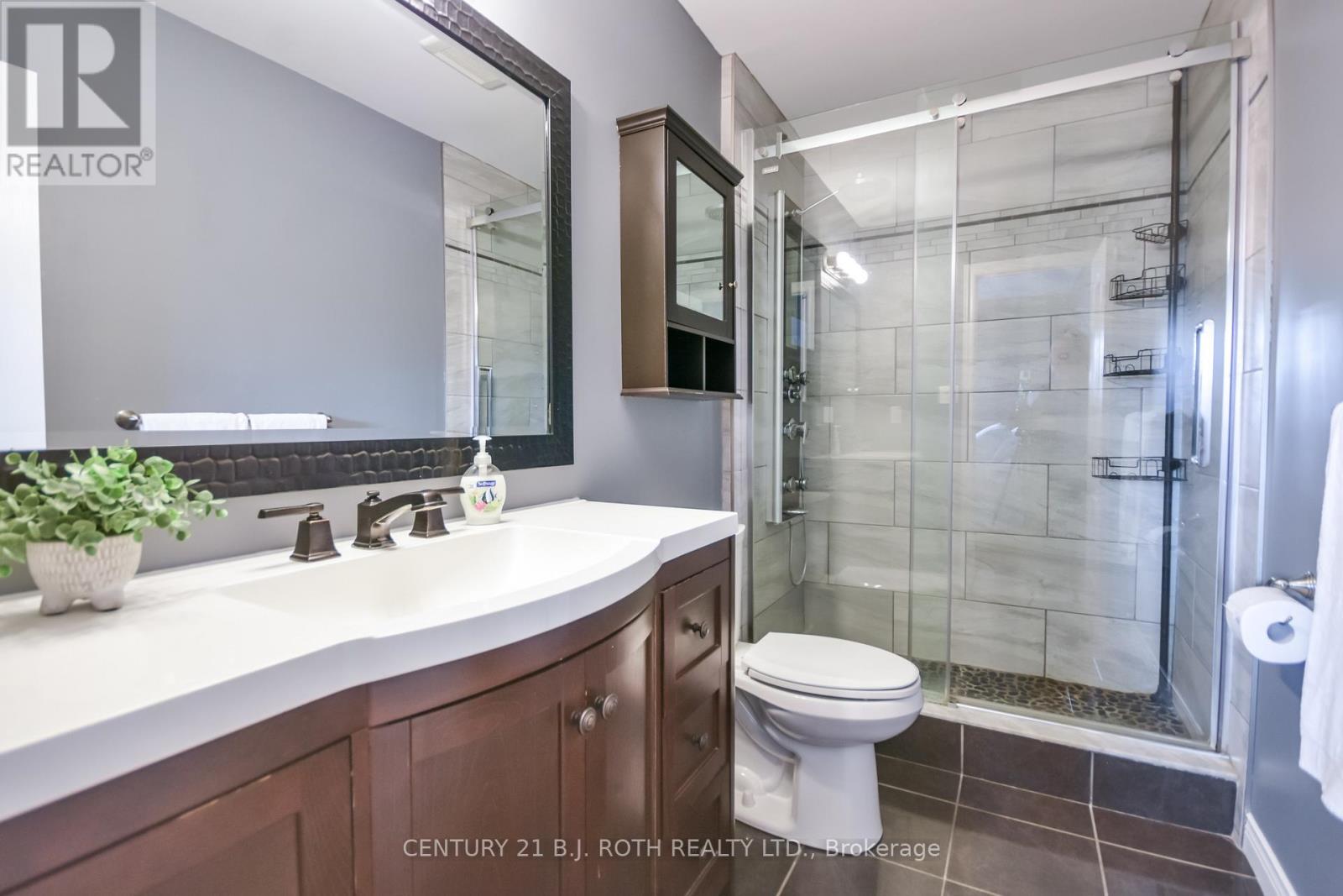 114 Stonemount Crescent, Essa, Ontario  L0M 1B4 - Photo 22 - N14032160