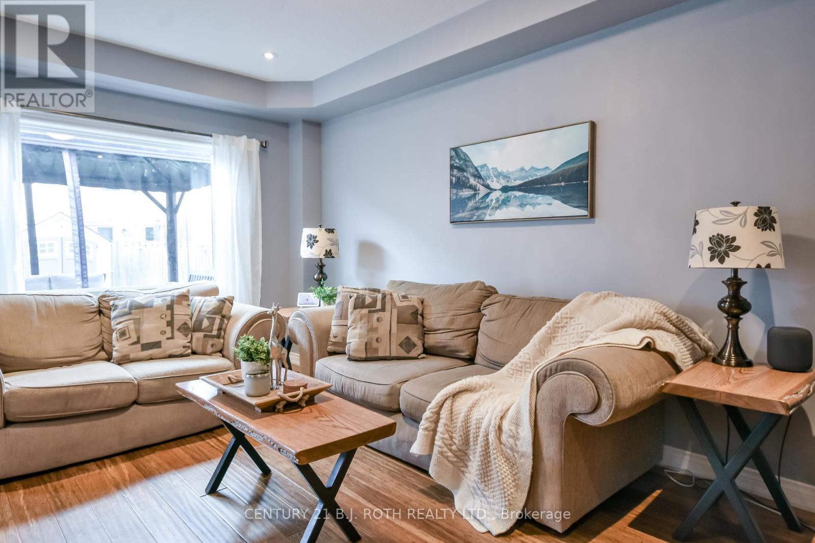114 Stonemount Crescent, Essa, Ontario  L0M 1B4 - Photo 6 - N14032160