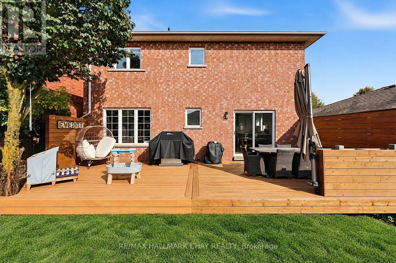17 Prince Drive, Bradford West Gwillimbury, Ontario  L3Z 3B7 - Photo 31 - N14032344