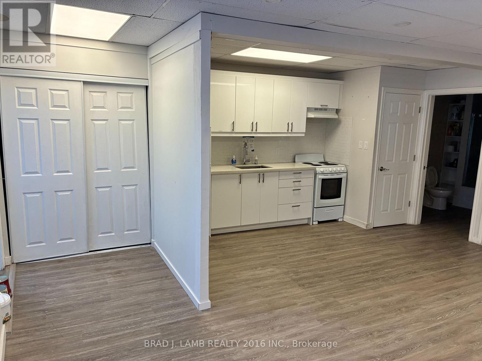 73 Main Street E, East Gwillimbury, Ontario  L0G 1M0 - Photo 4 - N14032462