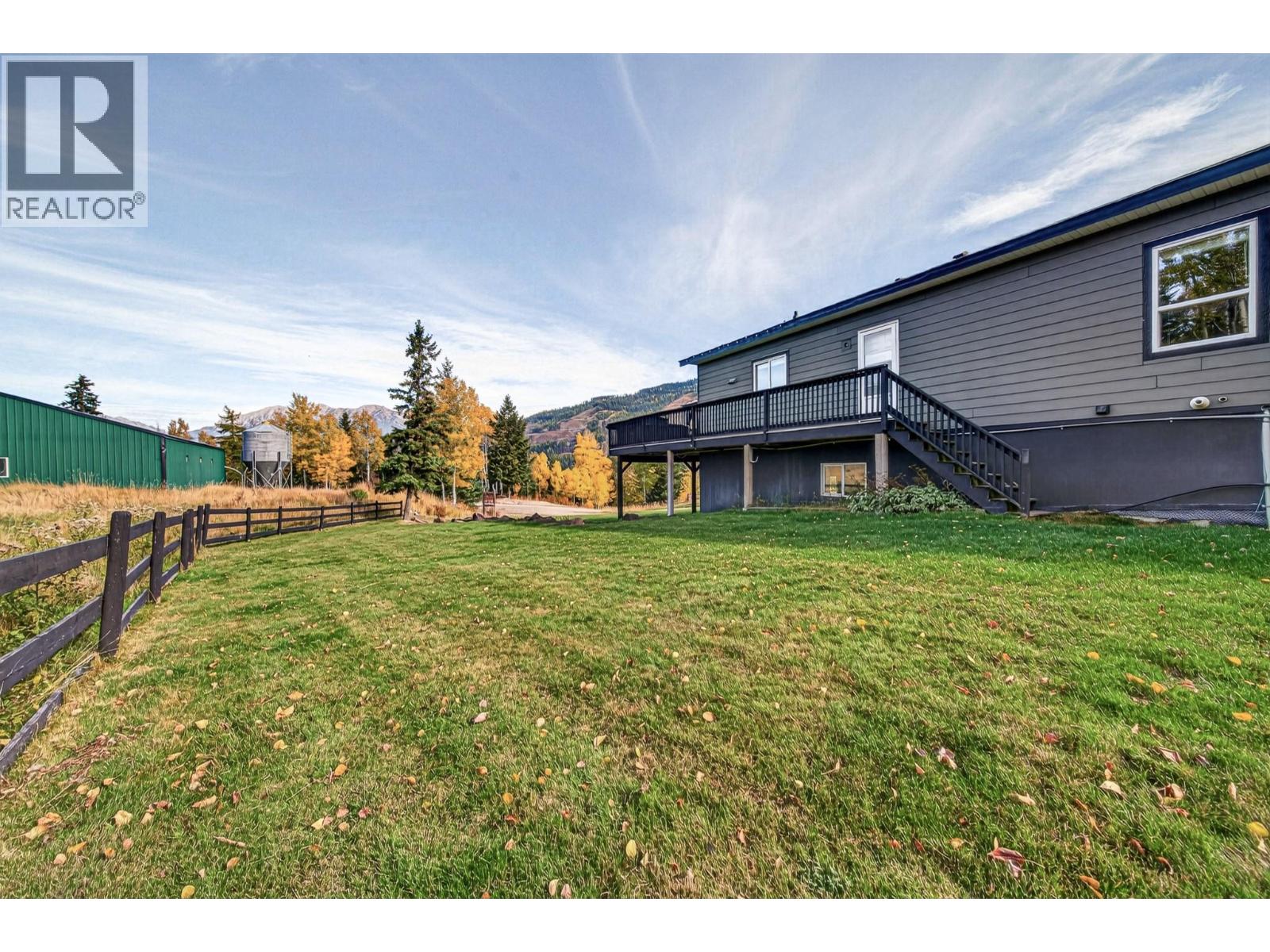 6281 Lower Elk Valley Road