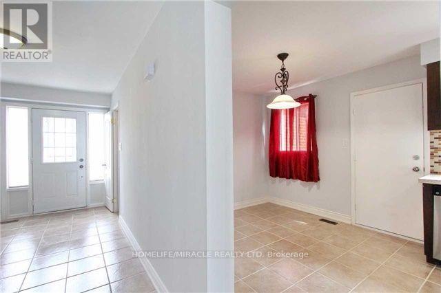 83 Skegby Road, Brampton, Ontario  L6V 2T8 - Photo 3 - W14032162
