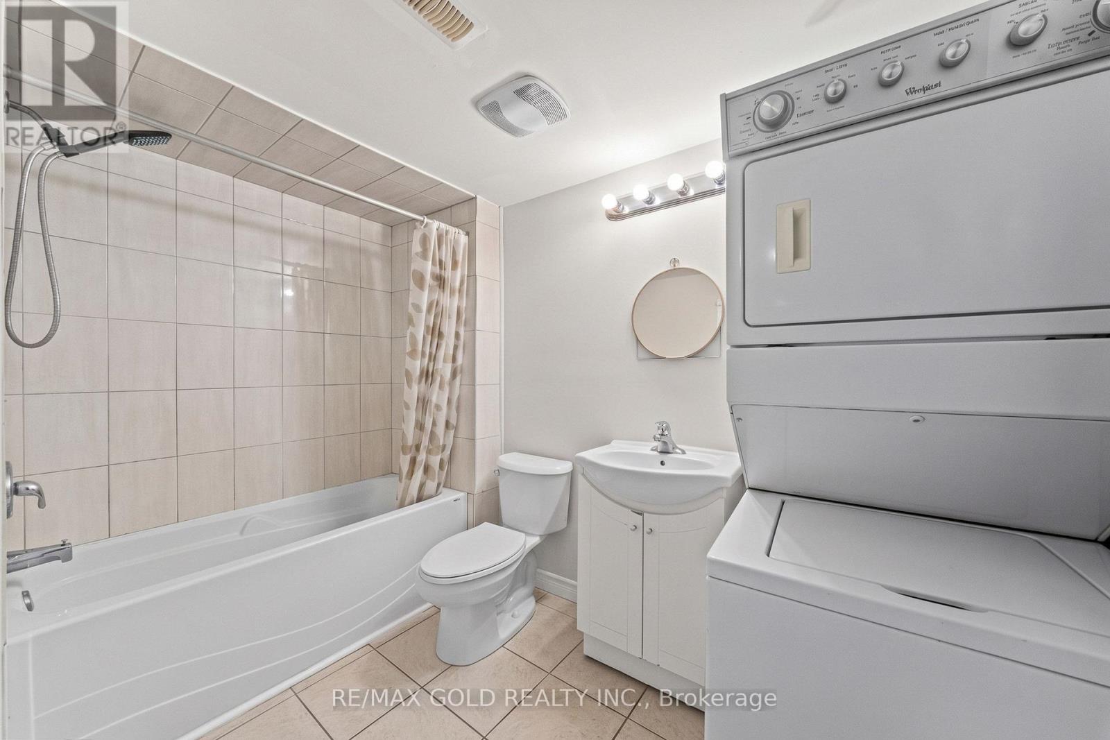 2 Bellchase Trail, Brampton, Ontario  L6P 3K4 - Photo 24 - W14032250