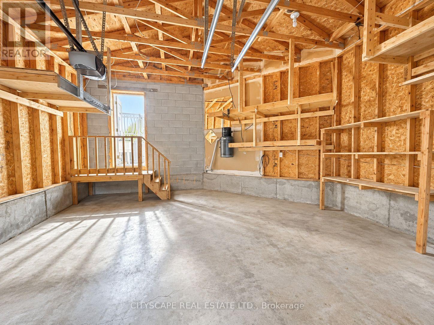 5615 Whitehorn Avenue, Mississauga, Ontario  L5V 2B1 - Photo 50 - W14032288