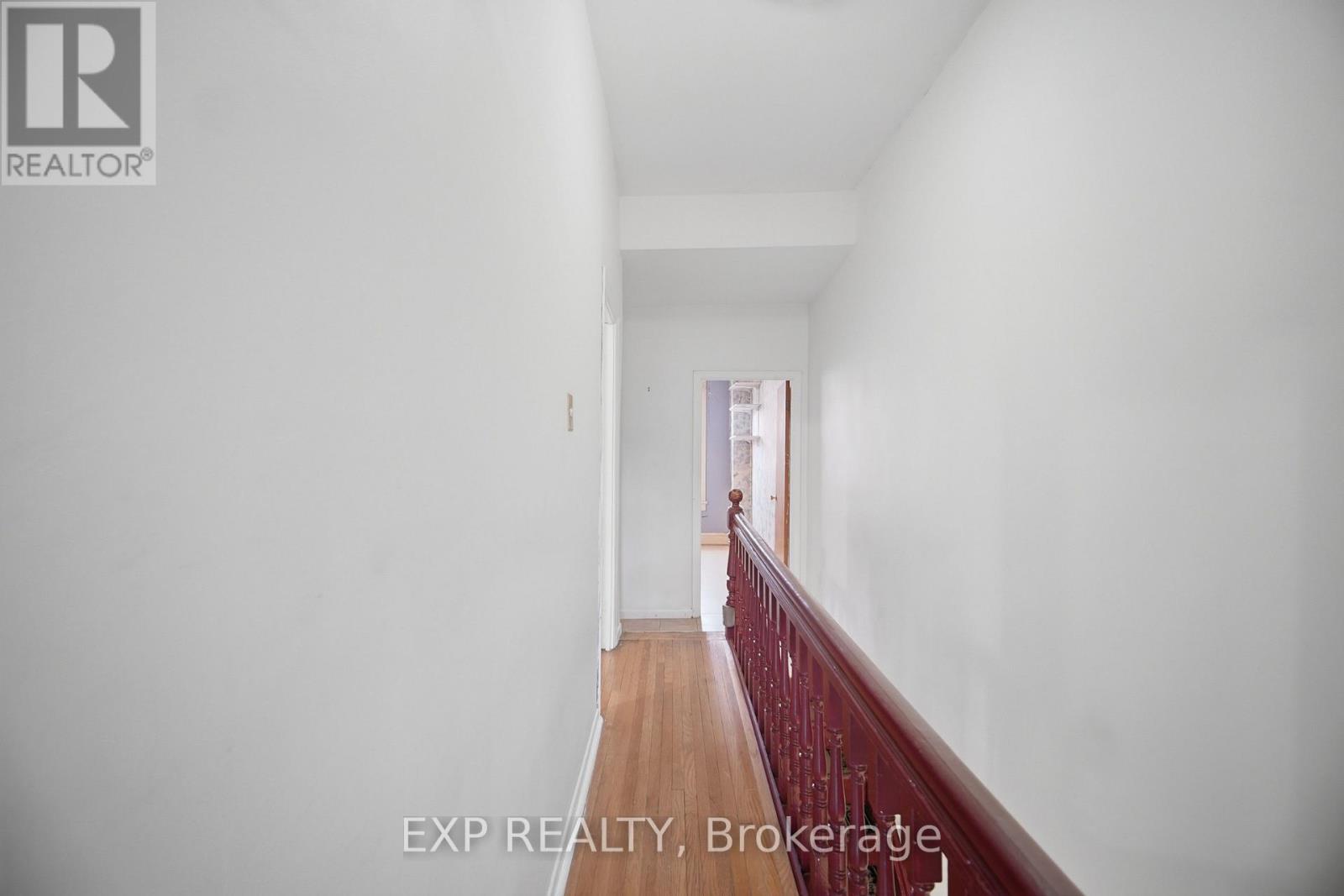64 Symington Avenue, Toronto, Ontario  M6P 3W1 - Photo 18 - W14032316