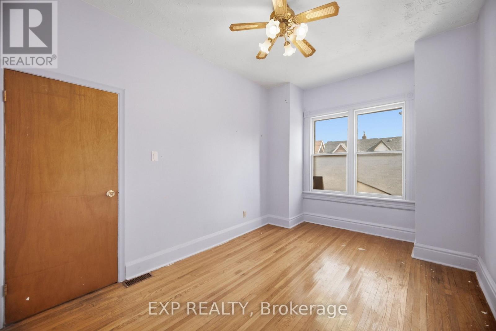 64 Symington Avenue, Toronto, Ontario  M6P 3W1 - Photo 20 - W14032316