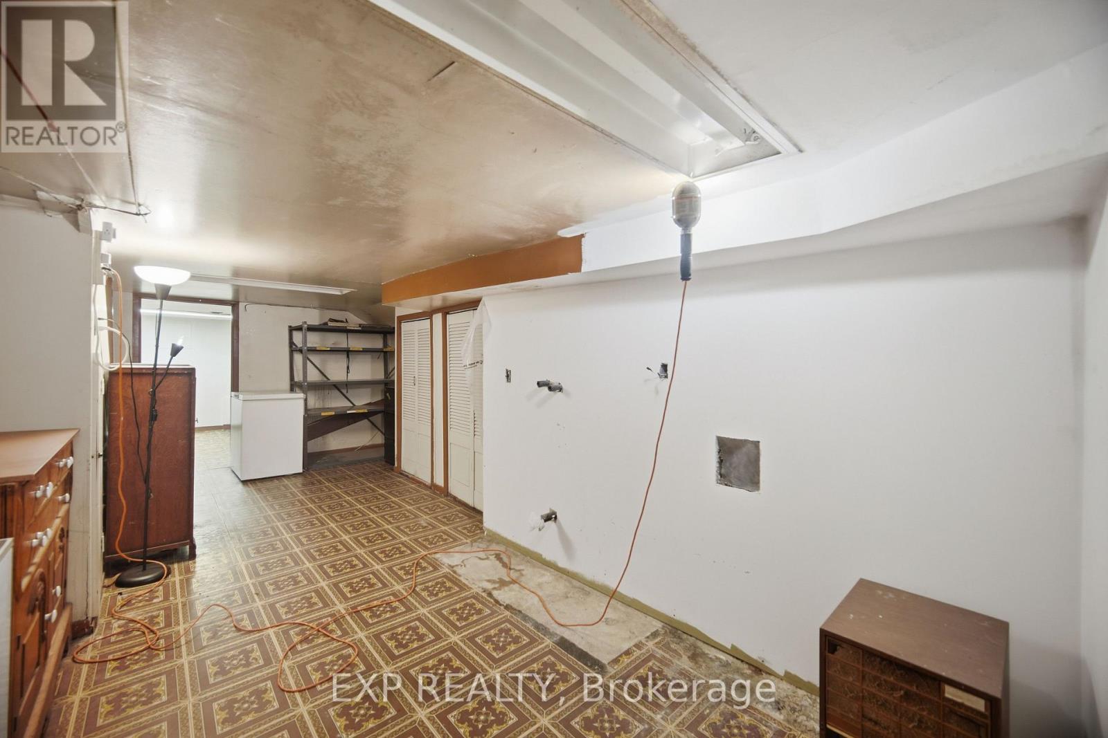 64 Symington Avenue, Toronto, Ontario  M6P 3W1 - Photo 29 - W14032316