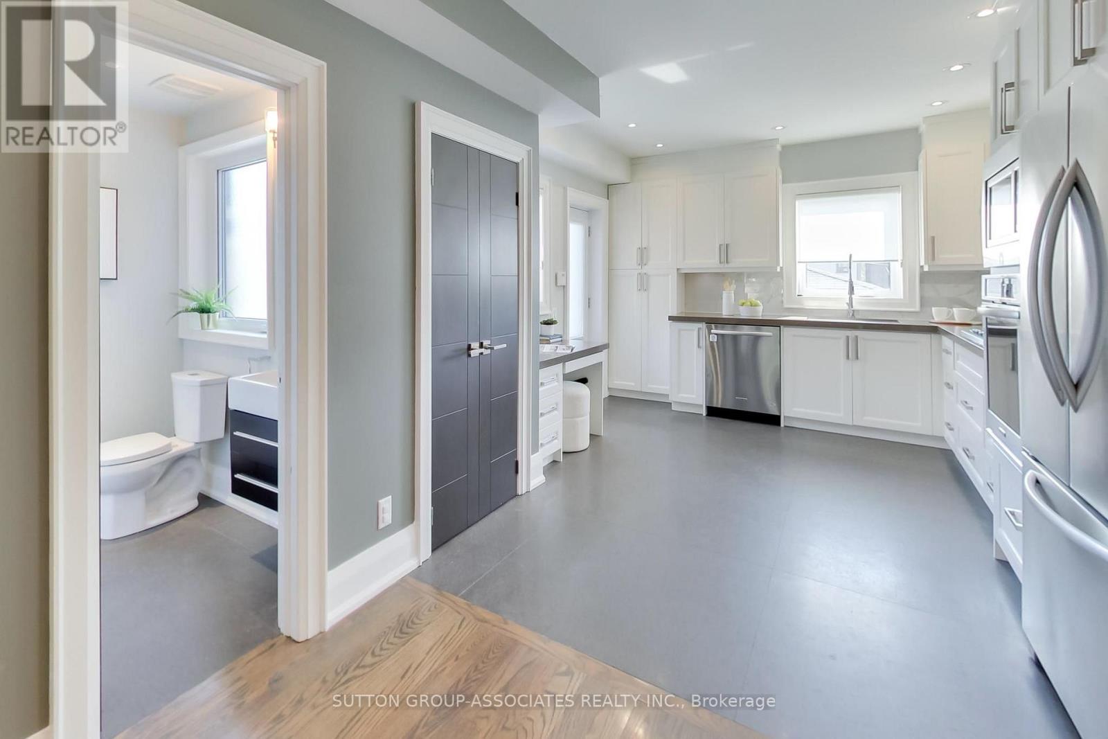 191 Rosemount Avenue, Toronto, Ontario  M6H 2N2 - Photo 11 - W14032364