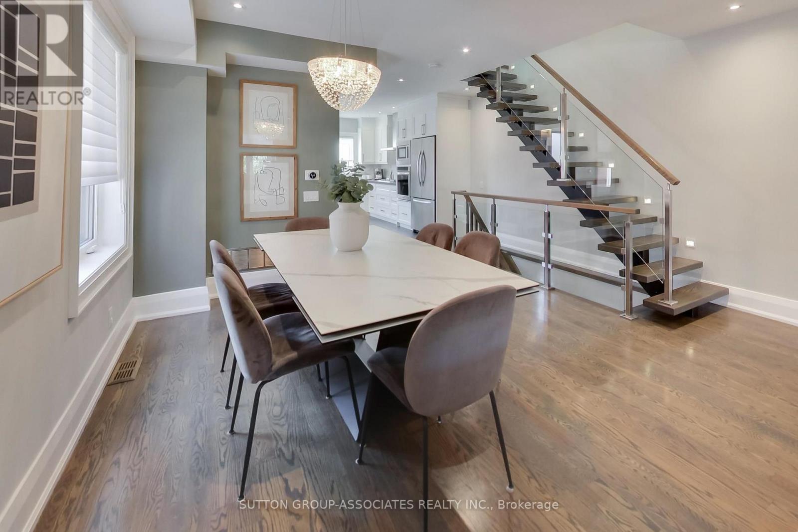 191 Rosemount Avenue, Toronto, Ontario  M6H 2N2 - Photo 9 - W14032364