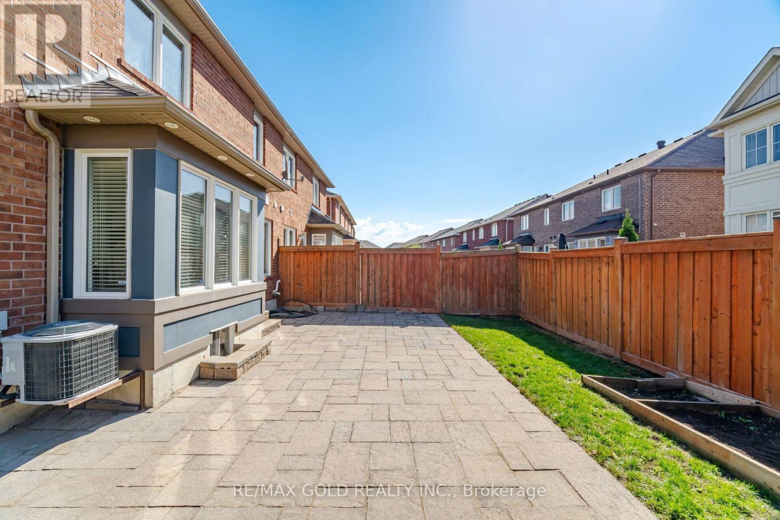 45 Biddens Square, Brampton, Ontario  L6P 3P9 - Photo 50 - W14032448