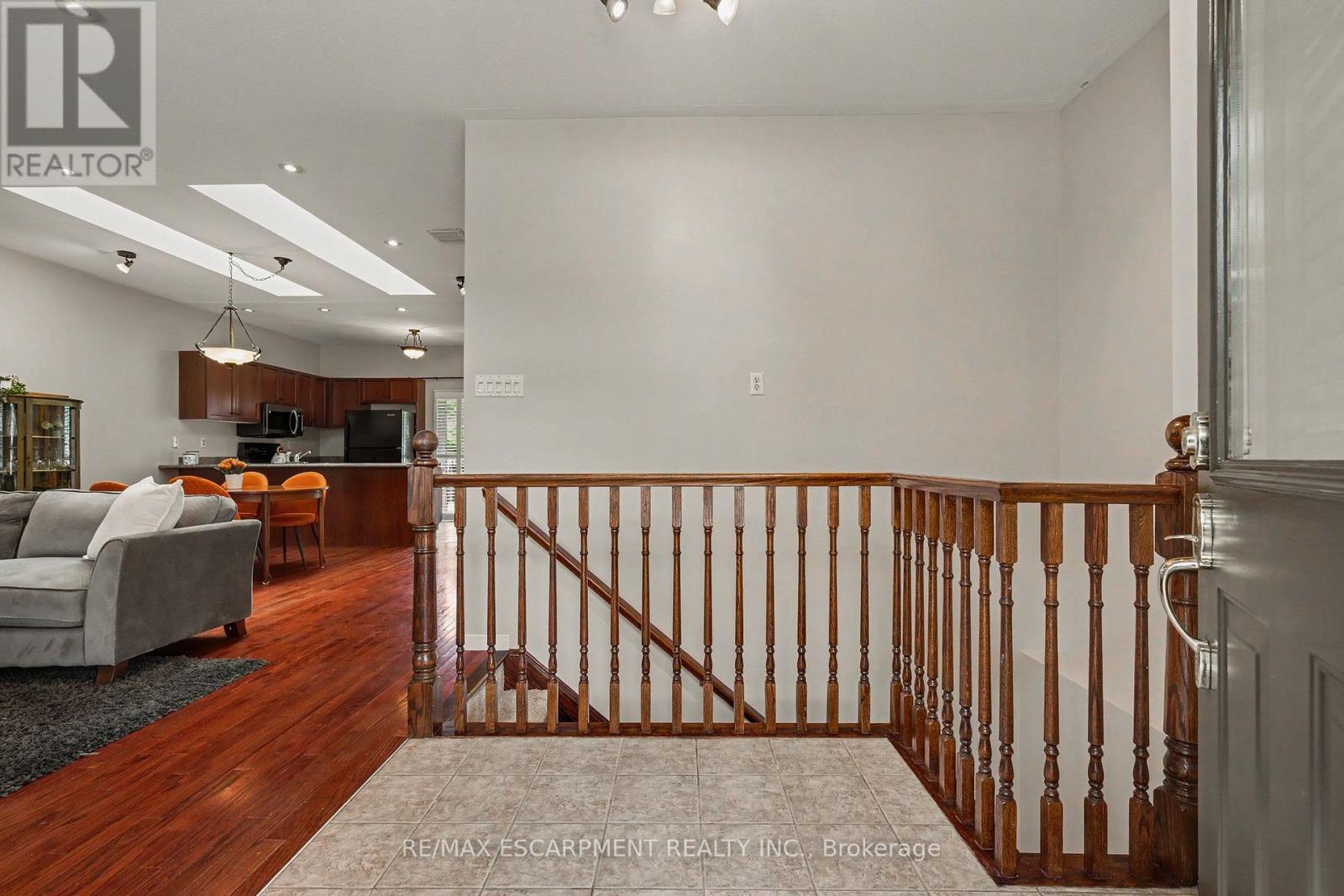 49 - 20 Kitty Murray Lane, Hamilton, Ontario  L8K 1L7 - Photo 3 - X14032298