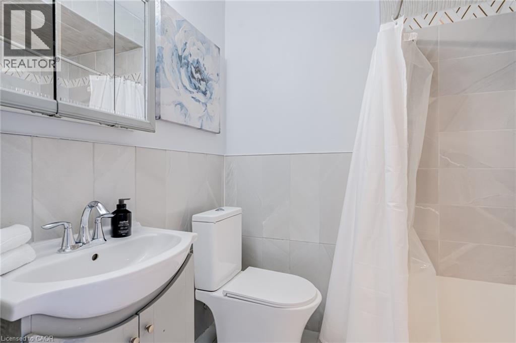 127 Barnesdale Avenue N, Hamilton, Ontario  L8L 6S8 - Photo 19 - 40870930