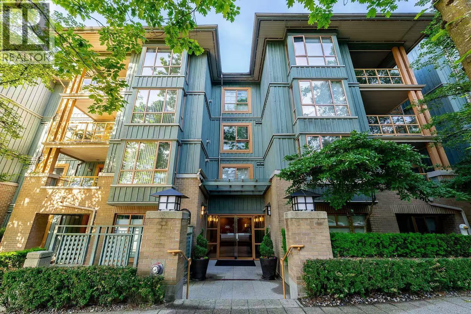 215 285 NEWPORT DRIVE, Port Moody, British Columbia