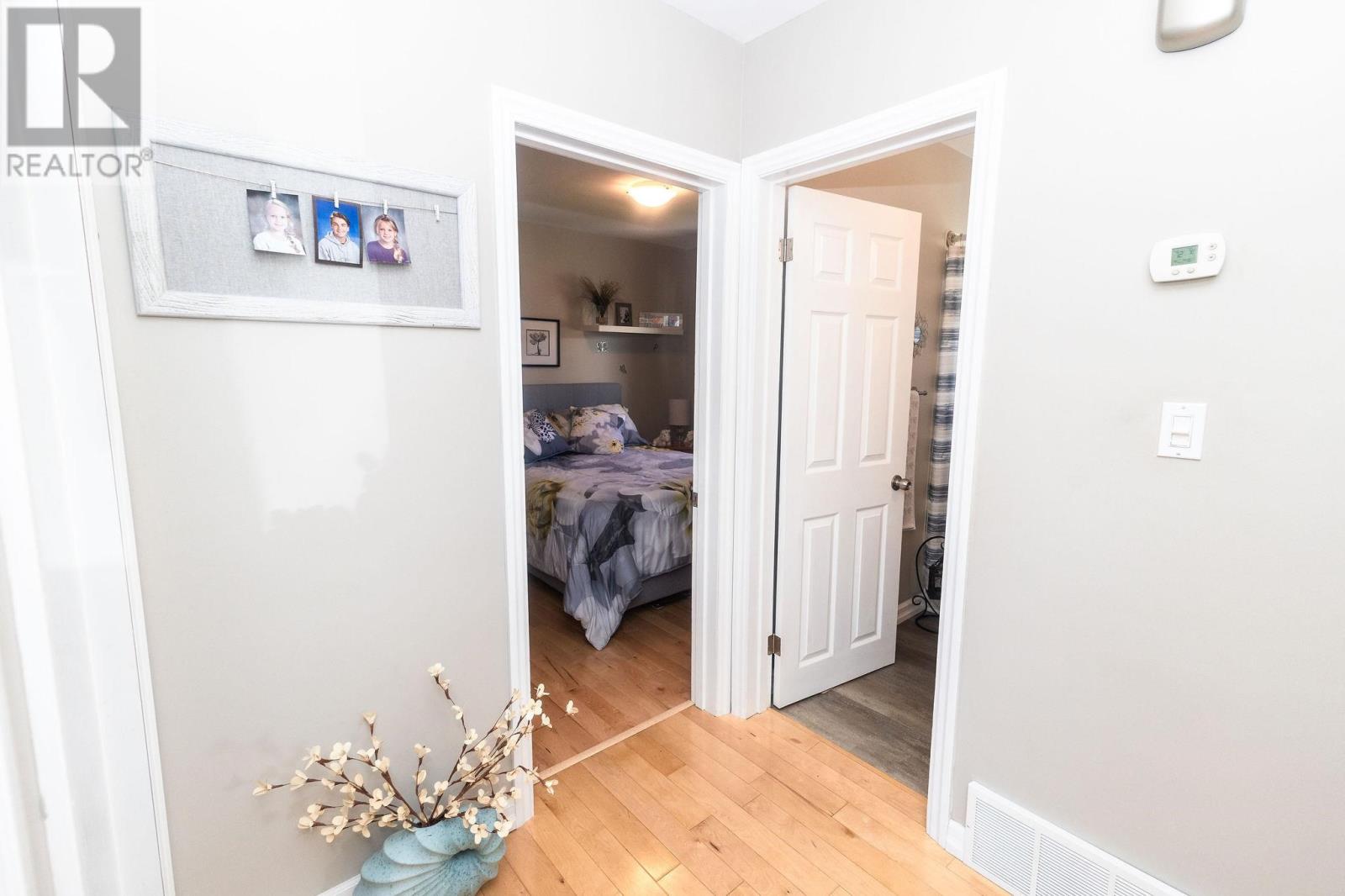 29 Routledge Ave, Sault Ste. Marie, Ontario P6B 2X8 - Photo 10 - SM262866