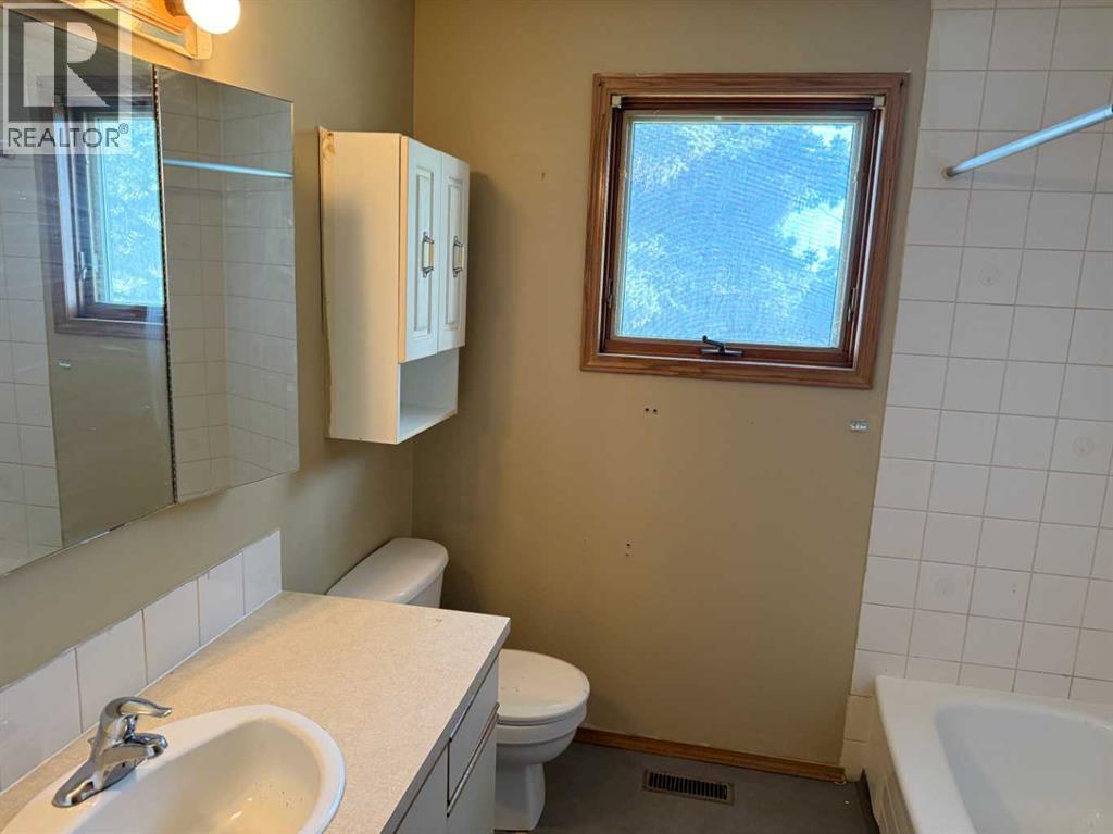 243074 TWP RD 174