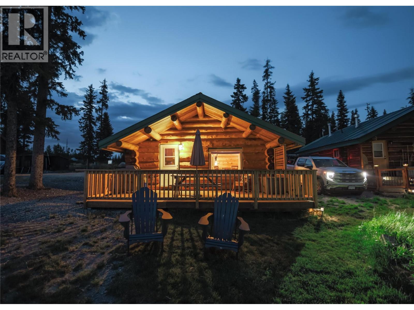 Cabin 10 Hatheume Lake Lodge