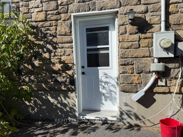 LOWER UNIT - 40 GILBEY DRIVE
