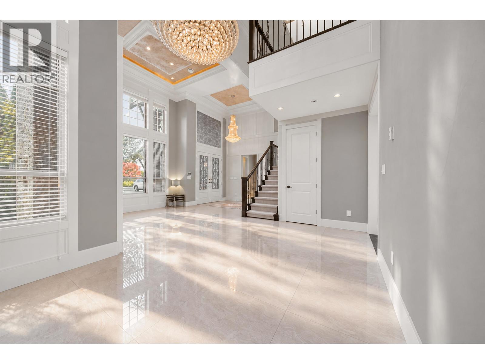 6211 Bellflower Drive, Richmond, British Columbia  V7C 2H7 - Photo 10 - R3174785