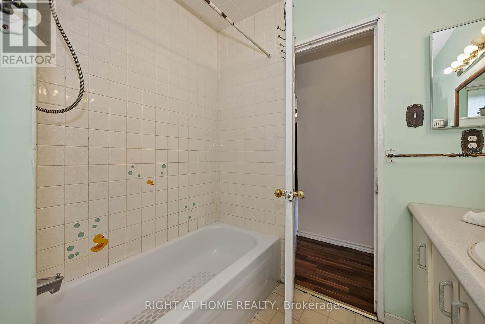 24 Largo Crescent S, Ottawa, Ontario  K2G 3C7 - Photo 21 - X13851716