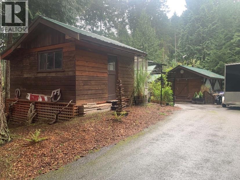 604 Waugh Road, Mayne Island, British Columbia  V0N 2J1 - Photo 22 - R3173982