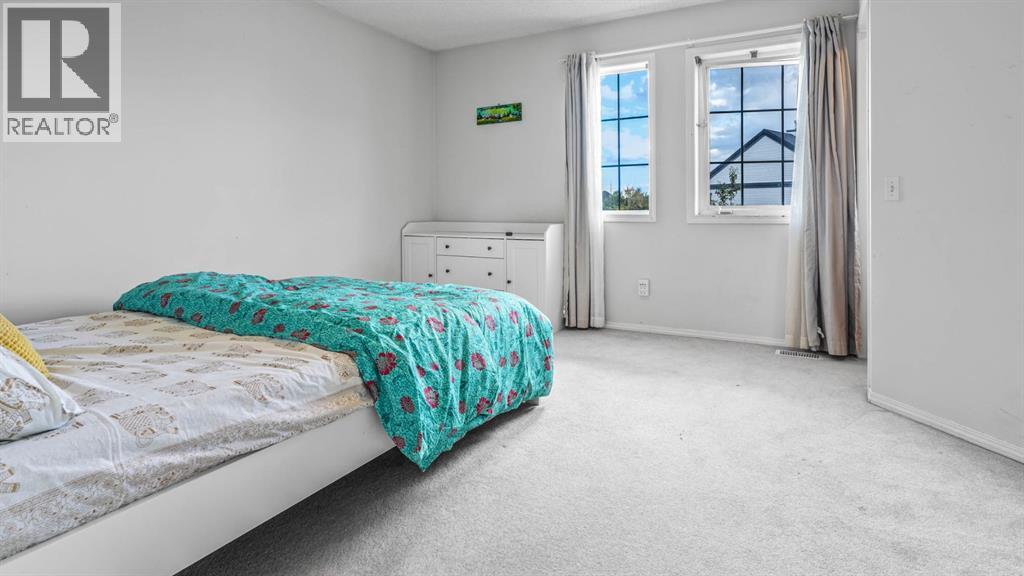 254 Elgin View SE