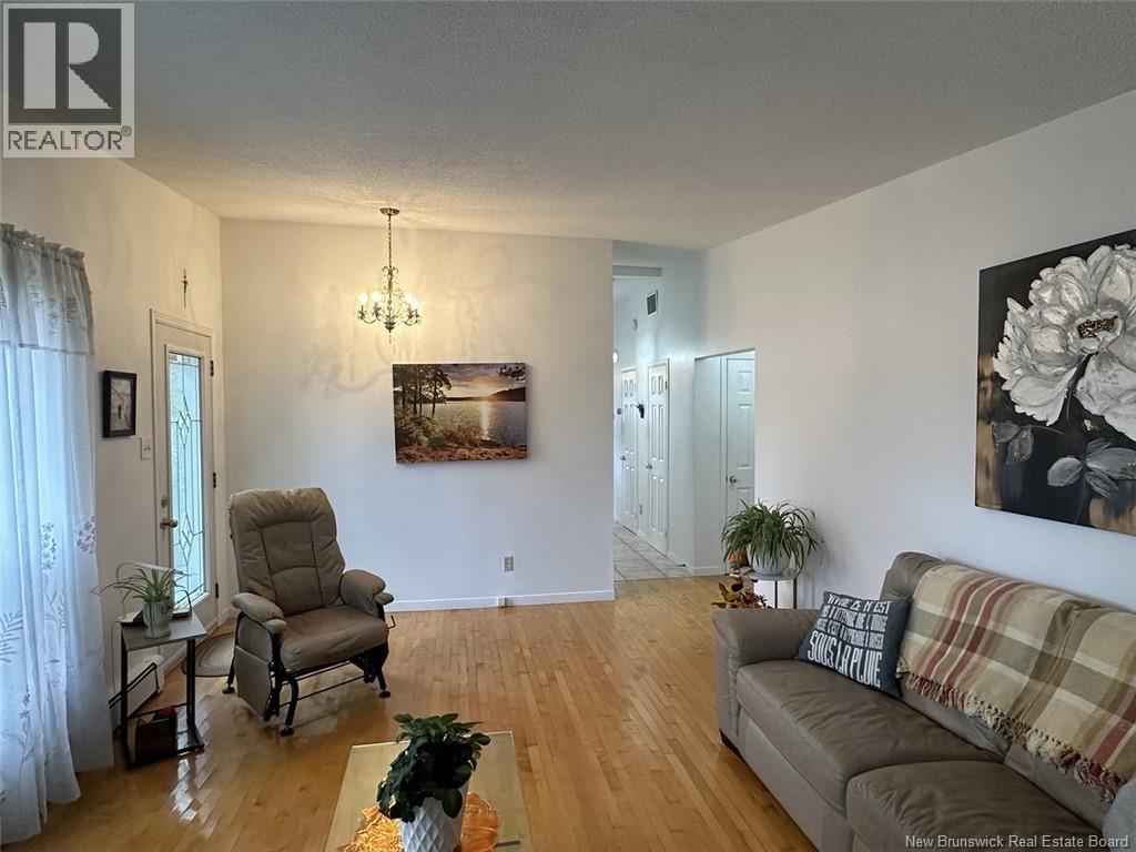 654 Isidore-Boucher Boulevard, Saint-Jacques, New Brunswick  E7B 1Y4 - Photo 7 - NB149275