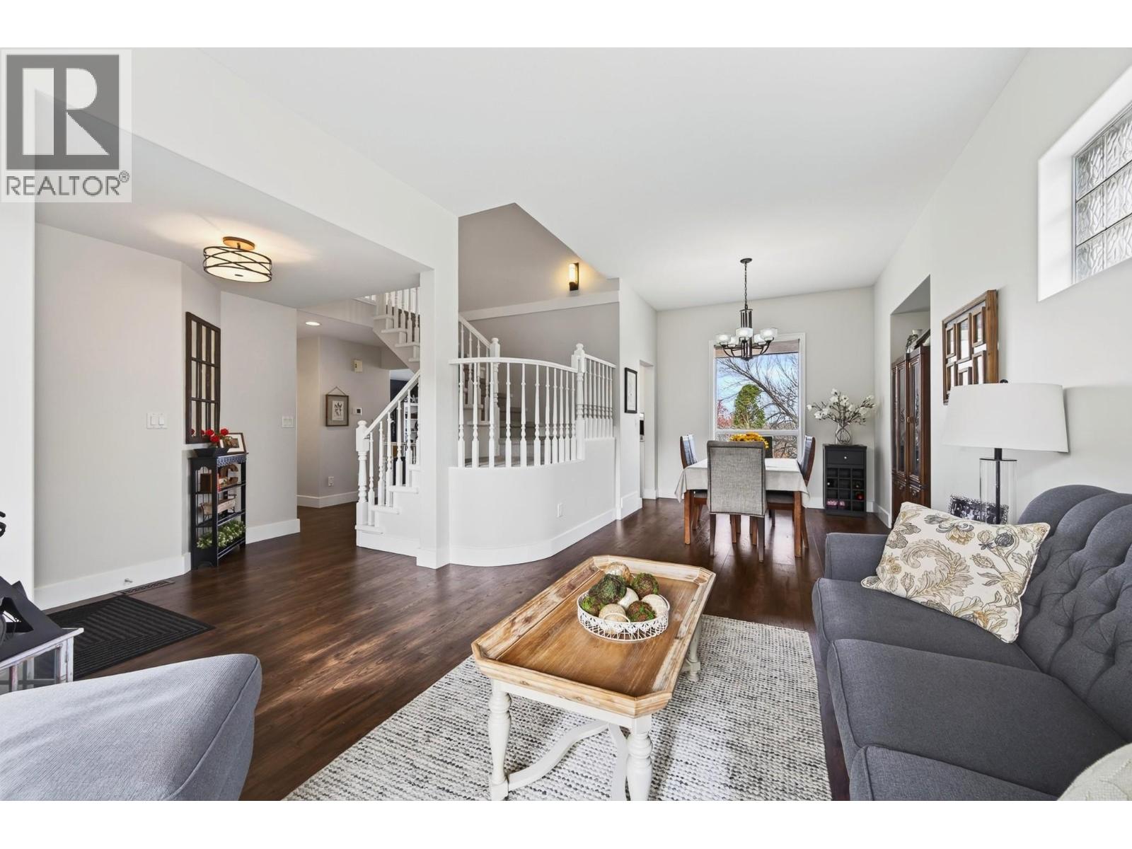 845 Bramble Place, Kamloops, British Columbia  V1S 1Y6 - Photo 4 - 10403540