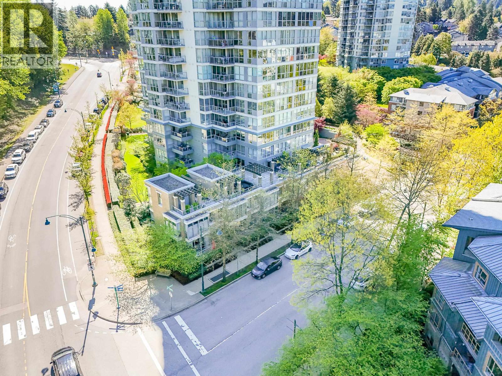 3 290 NEWPORT DRIVE