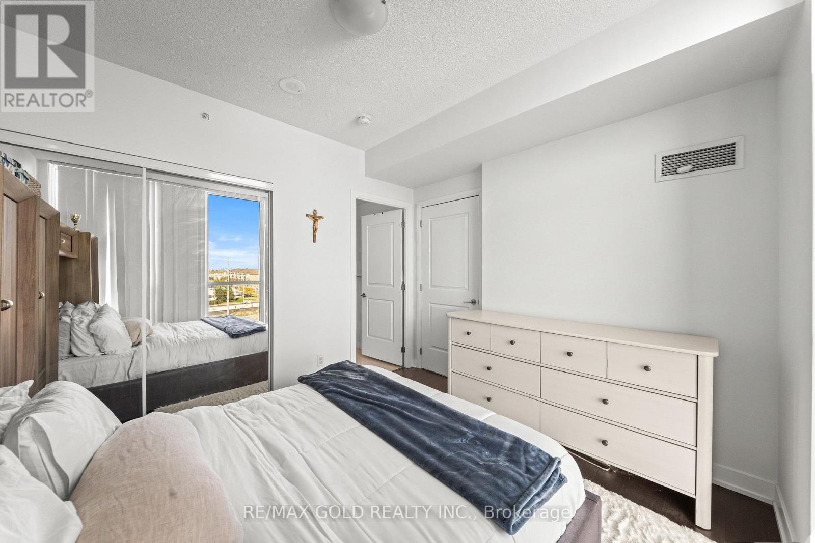 5025 Four Springs Avenue, Mississauga, Ontario  L5R 0G5 - Photo 17 - W14032370