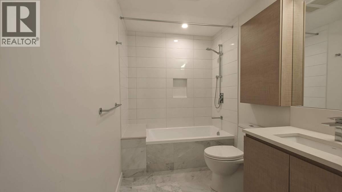 2186 Gilmore Avenue, Burnaby, British Columbia  V5C 6A7 - Photo 13 - R3175177