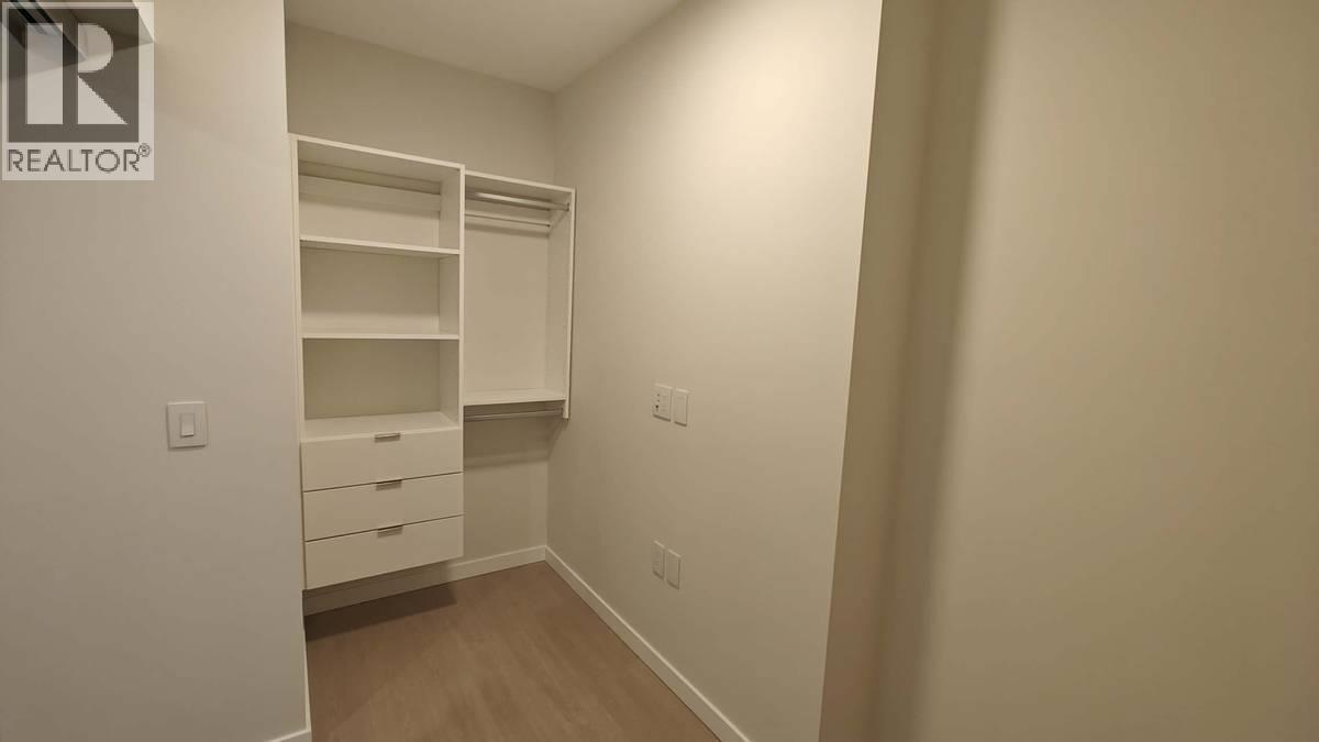 2186 Gilmore Avenue, Burnaby, British Columbia  V5C 6A7 - Photo 5 - R3175177