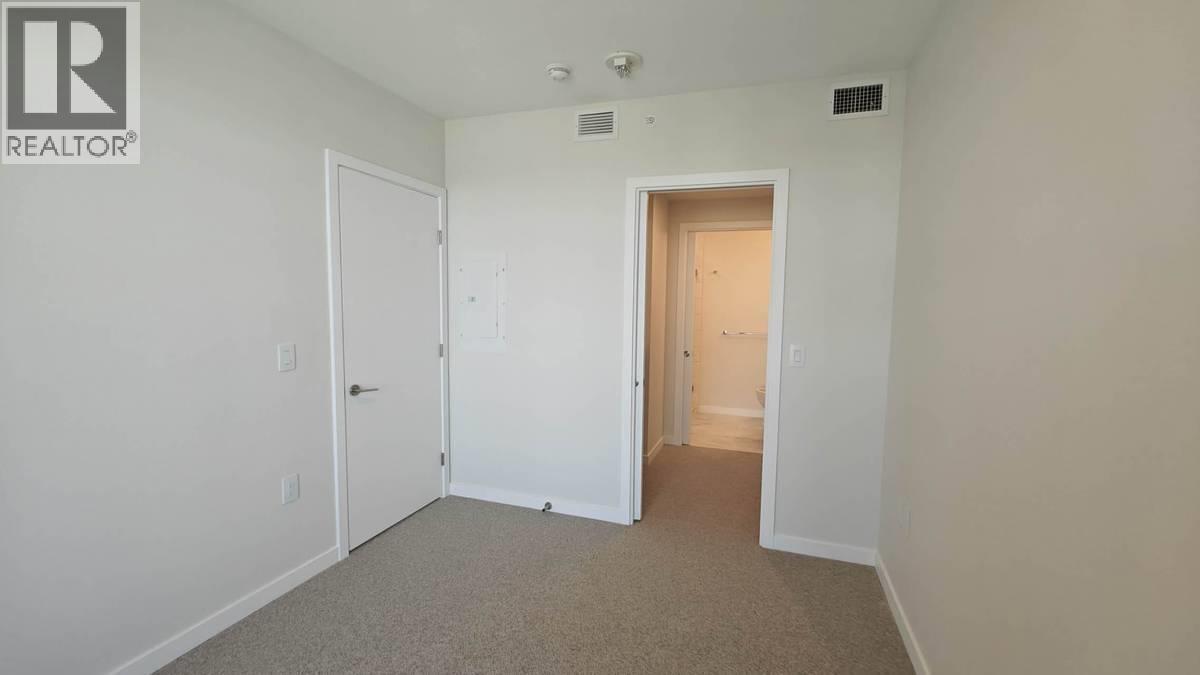 2186 Gilmore Avenue, Burnaby, British Columbia  V5C 6A7 - Photo 6 - R3175177