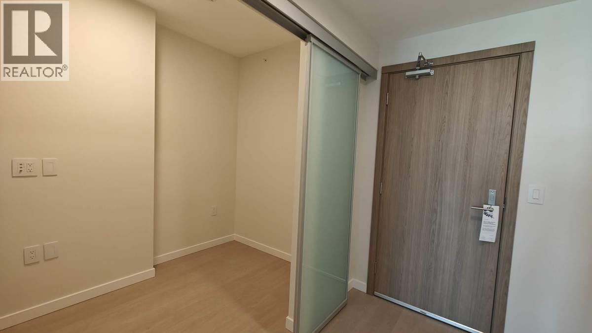 2186 Gilmore Avenue, Burnaby, British Columbia  V5C 6A7 - Photo 7 - R3175177