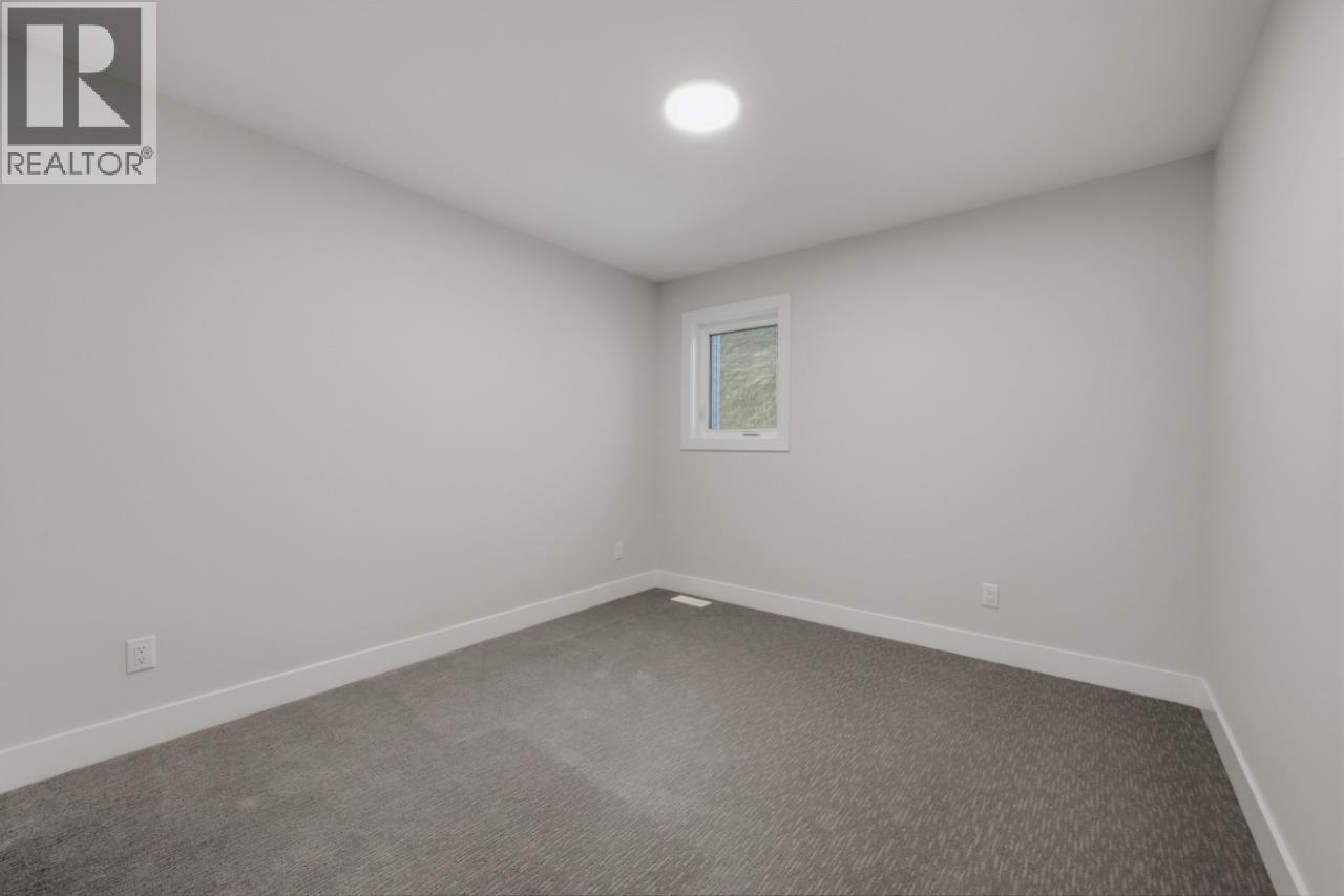 415 Arrowleaf Drive, Coldstream, British Columbia  V1B 0B5 - Photo 30 - 10403591