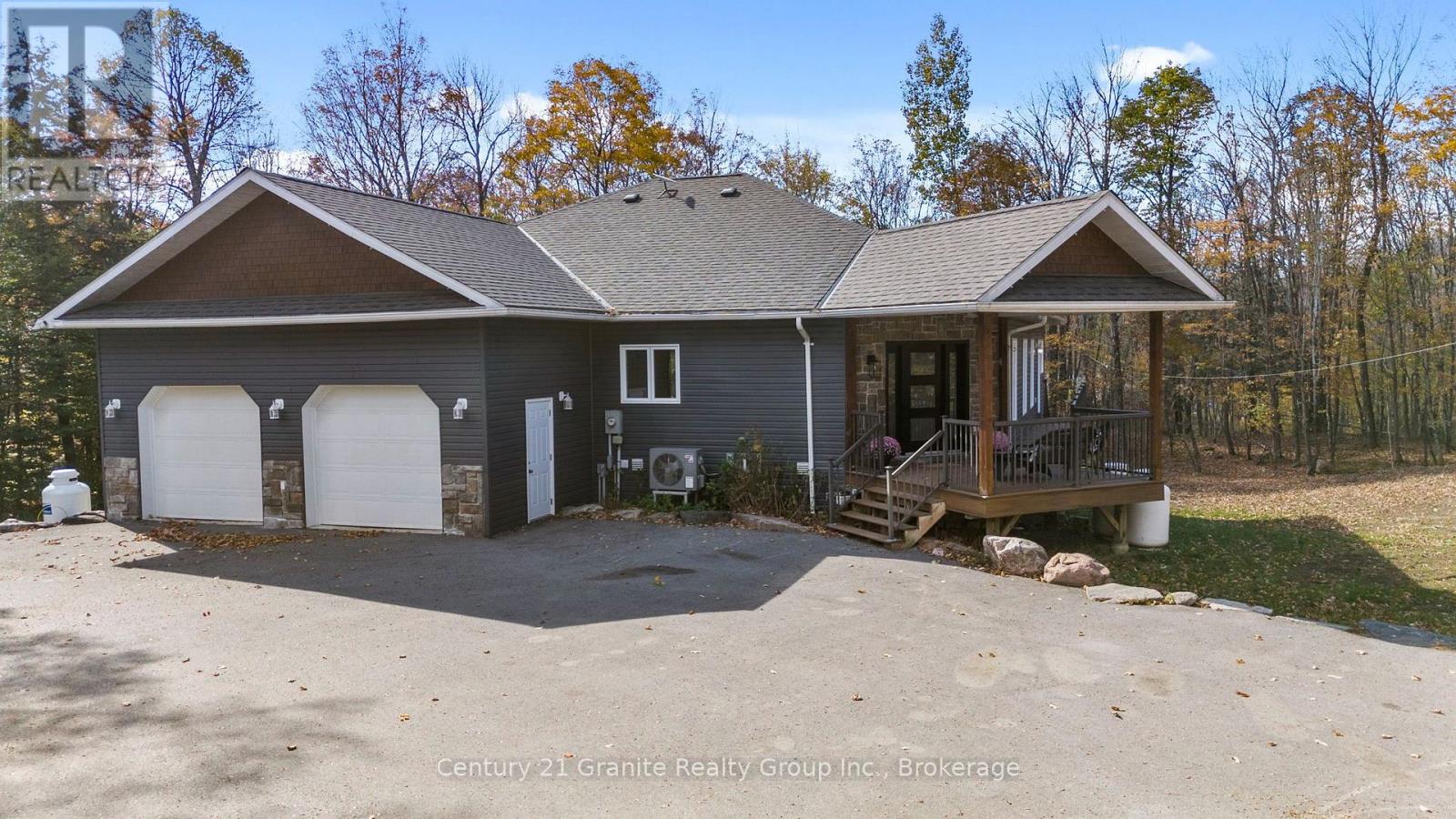 150 College Drive, Dysart Et Al, Ontario  K0M 1S0 - Photo 2 - X14032544