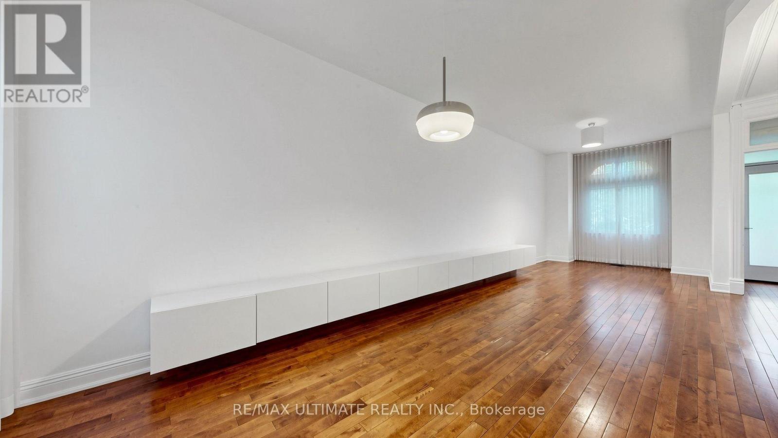 5 Collahie Street, Toronto, Ontario  M6J 1T6 - Photo 14 - C14032592