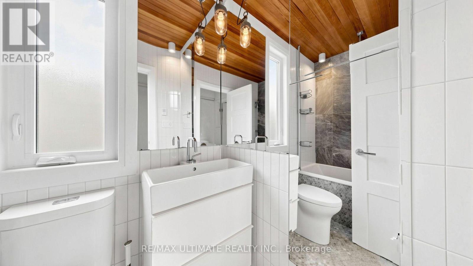5 Collahie Street, Toronto, Ontario  M6J 1T6 - Photo 29 - C14032592