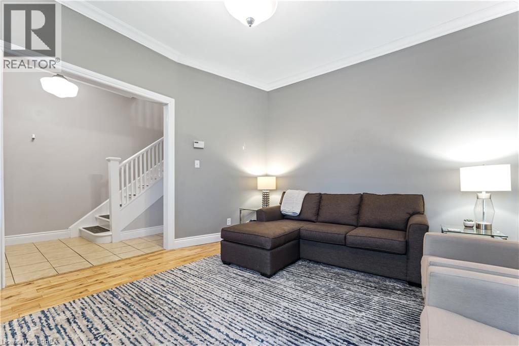 22 Main Street, Paris, Ontario  N3L 1E3 - Photo 7 - 40870654