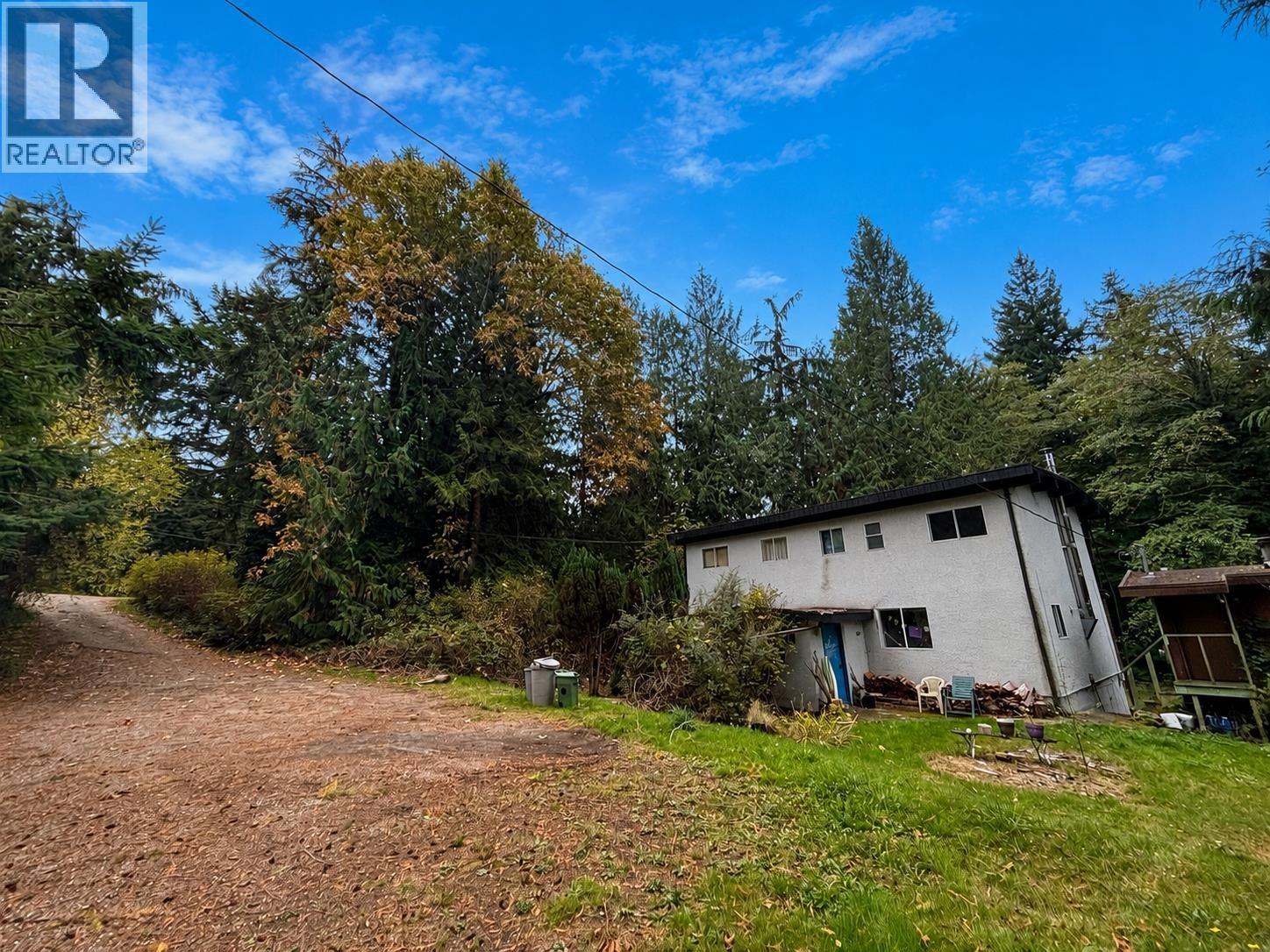 1291 MARLENE ROAD, Roberts Creek, British Columbia