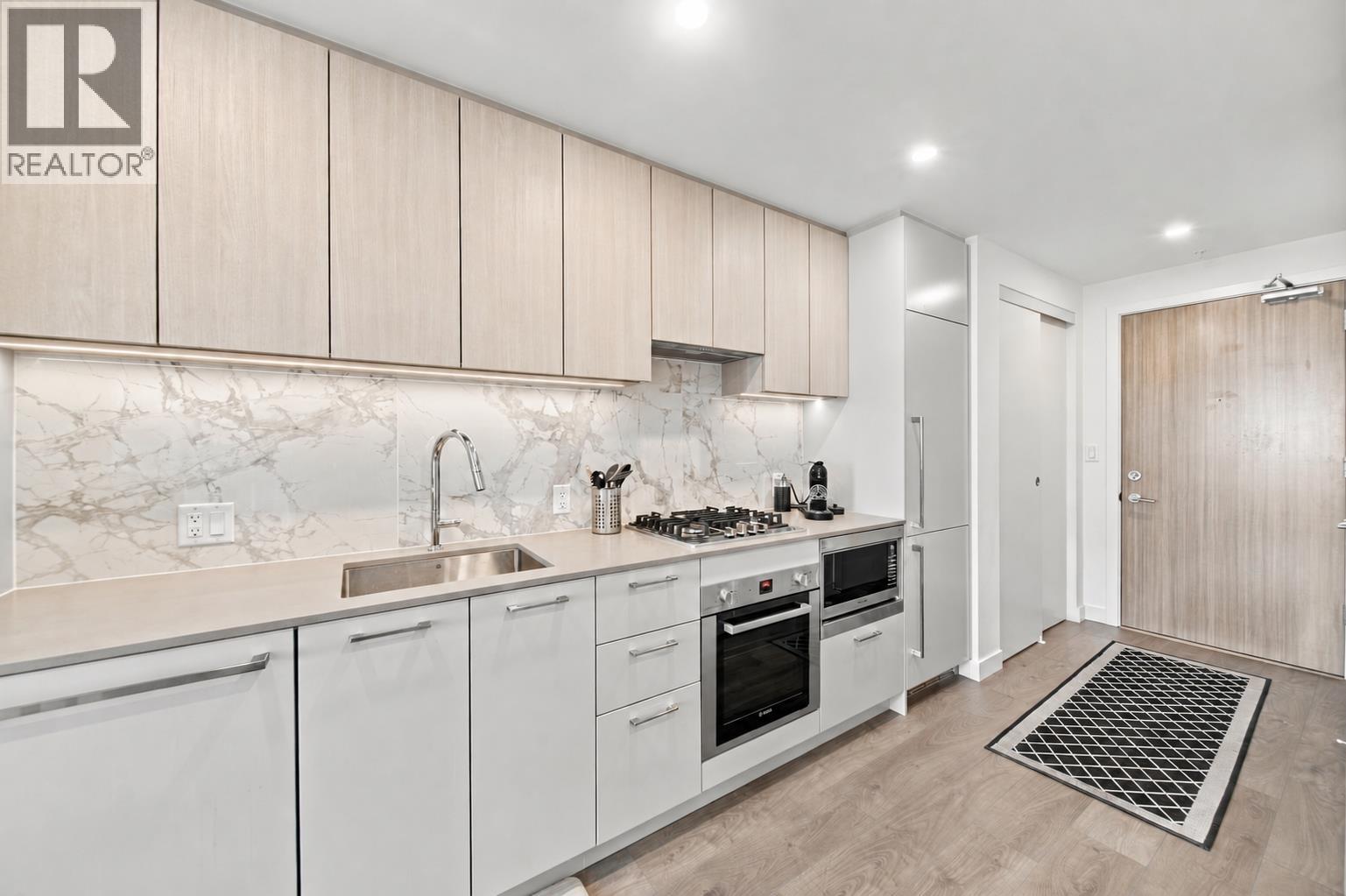 2407 6468 Willingdon Avenue, Burnaby, British Columbia  V5H 0L3 - Photo 11 - R3174892