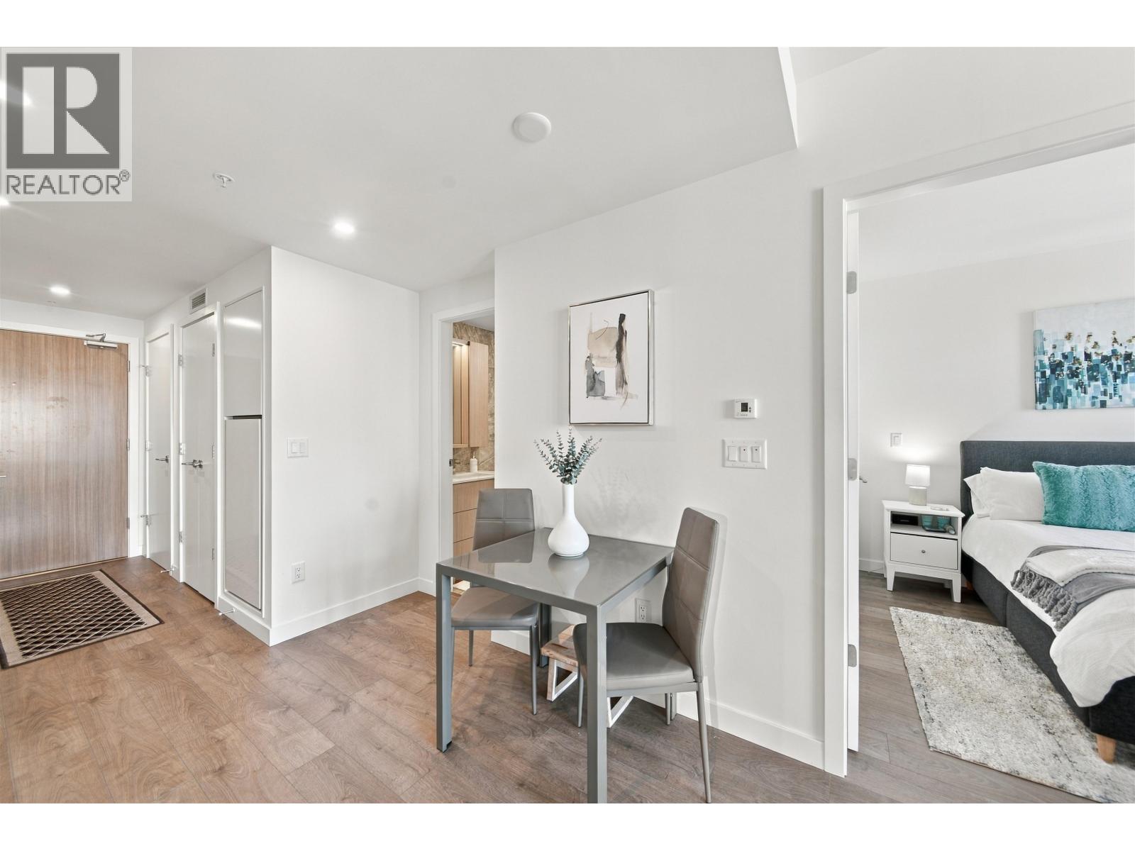 2407 6468 Willingdon Avenue, Burnaby, British Columbia  V5H 0L3 - Photo 6 - R3174892