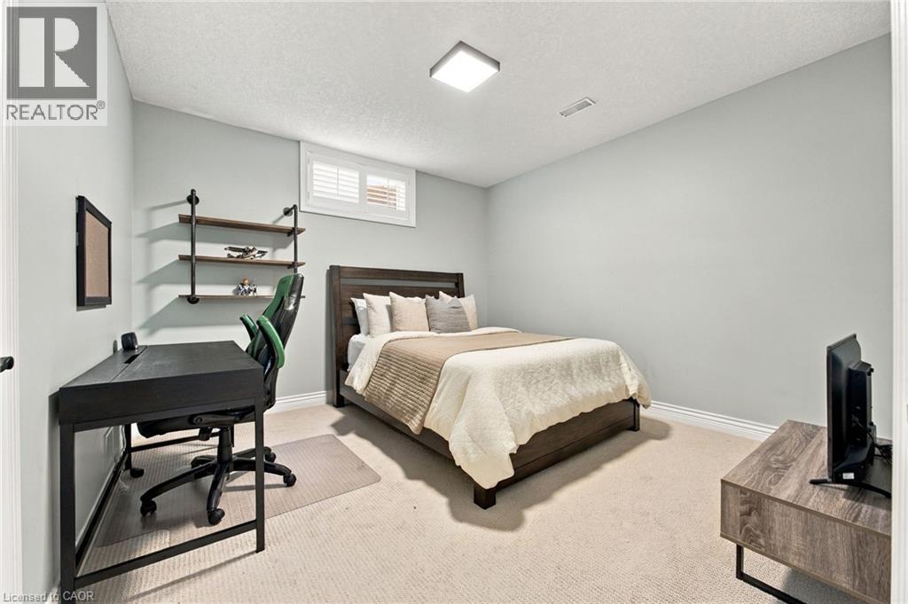 209 Longview Crescent, Kitchener, Ontario  N2P 2T4 - Photo 26 - 40870022