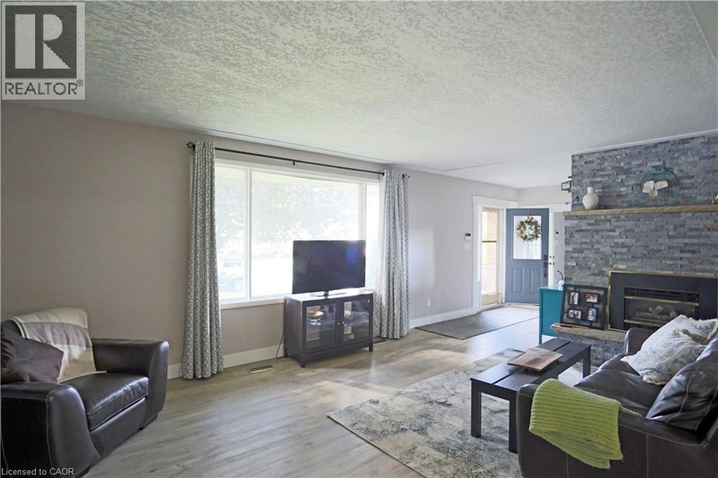 18 Waldau Crescent, Waldau, Ontario  N2G 3W7 - Photo 6 - 40870869