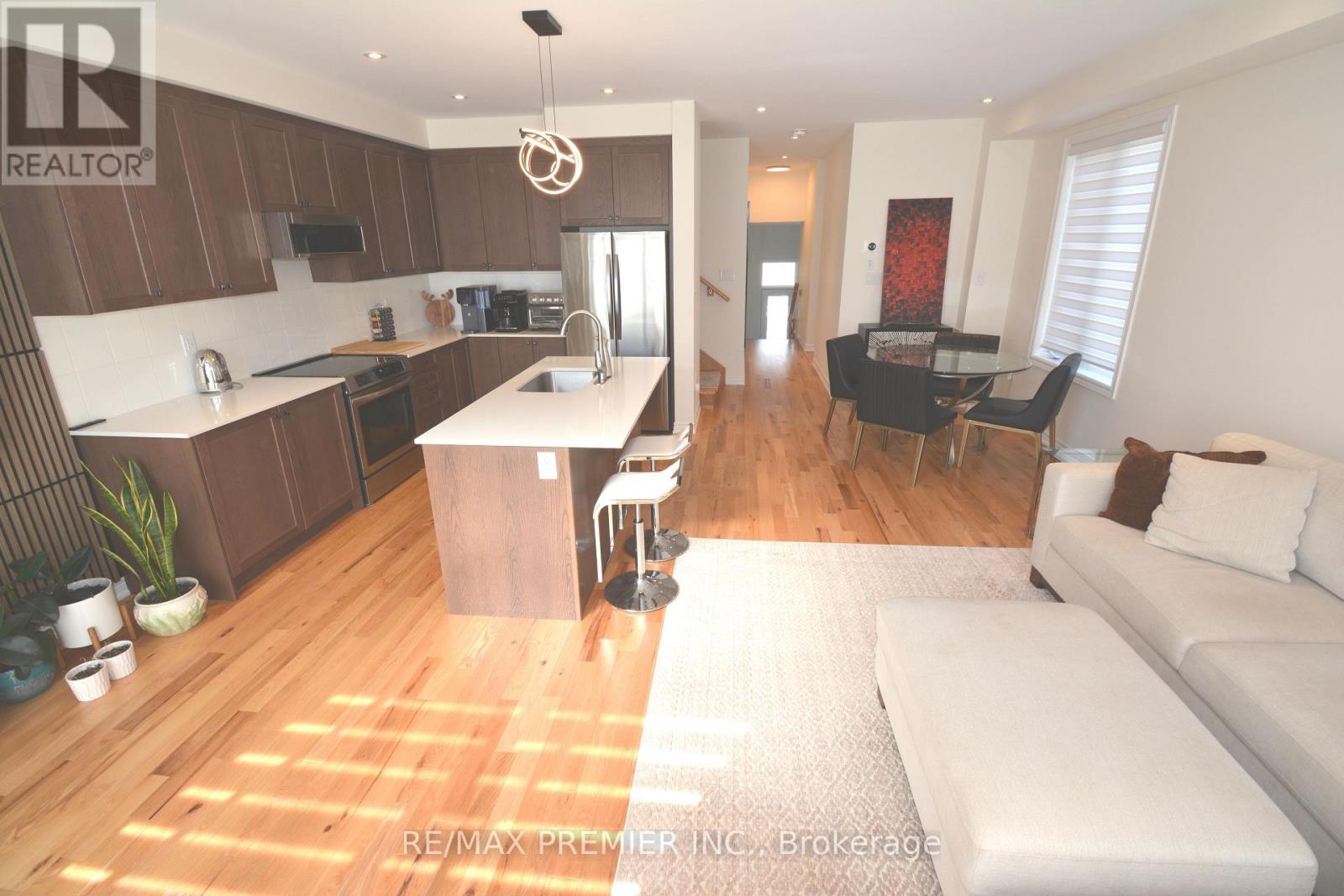 101 Kinloss Street, Vaughan, Ontario  L4H 5J5 - Photo 13 - N14032558