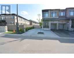 101 KINLOSS STREET, Vaughan, Ontario